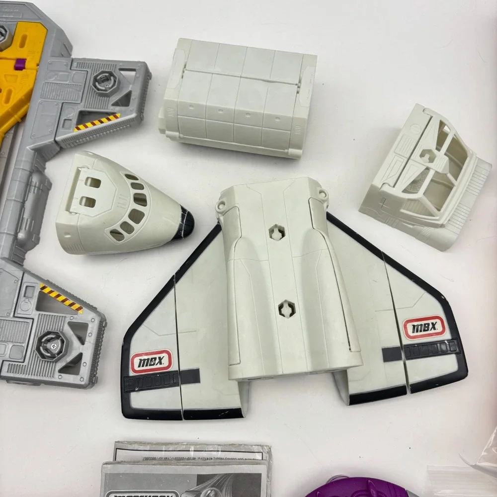 Matchbox Mega Rig Shuttle Mission Set 2008 Parts Pieces Lot Alien Astronaut
